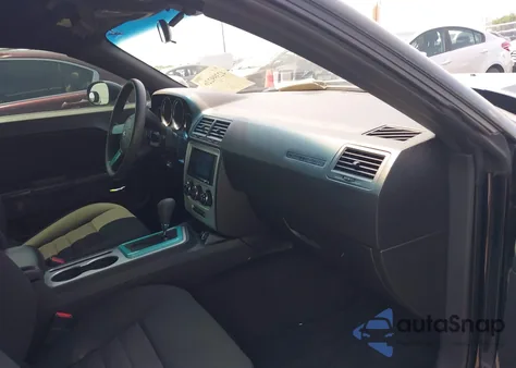 2010 Dodge Challenger Se z USA, uszkodzony, nr VIN 2B3CJ4DV0AH313684